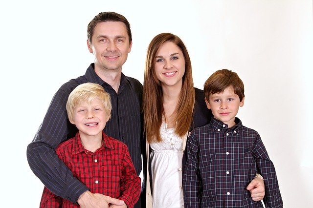 Familia